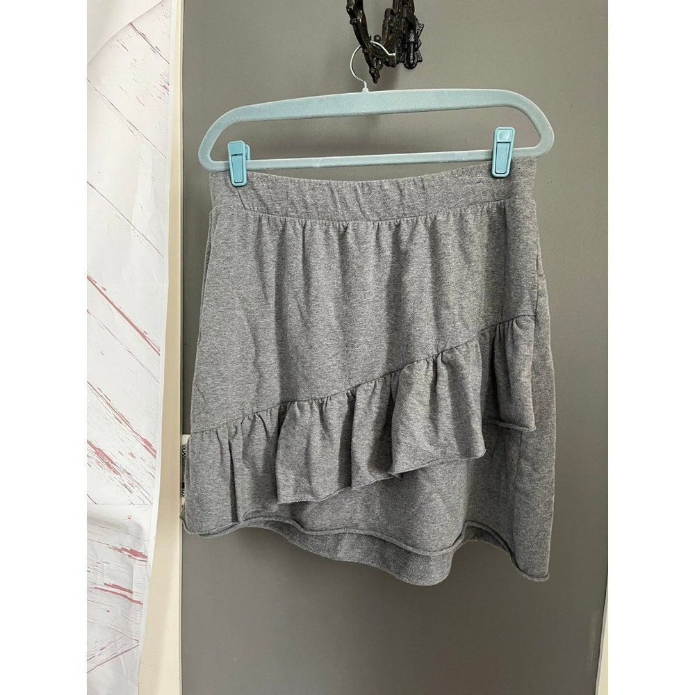 Torrid size 1 gray grey short wrap skirt soft